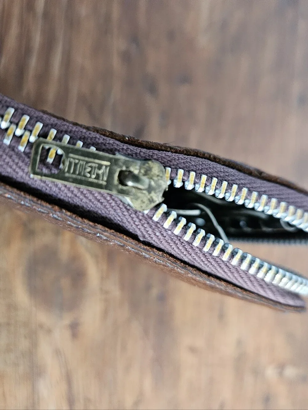Vintage Leather Key Case With Vintage Luggage Keys Genuine Cowhide Zip Case Keys